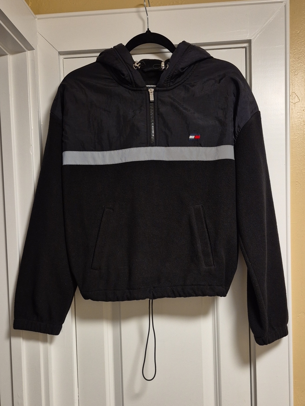 Women Tommy Hilfiger Crop Fleece